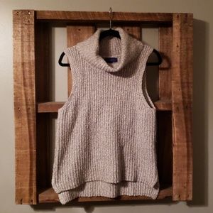 Sleeveless turtleneck sweater